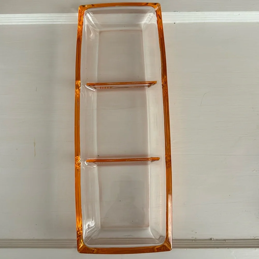 Leonardo Rosé - Clear Tray, Coral Color Trim Visually Stunning 16”x 6”